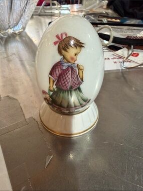 Vintage Porcelain Egg Figurine with Girl Motif - White, Pink, Green